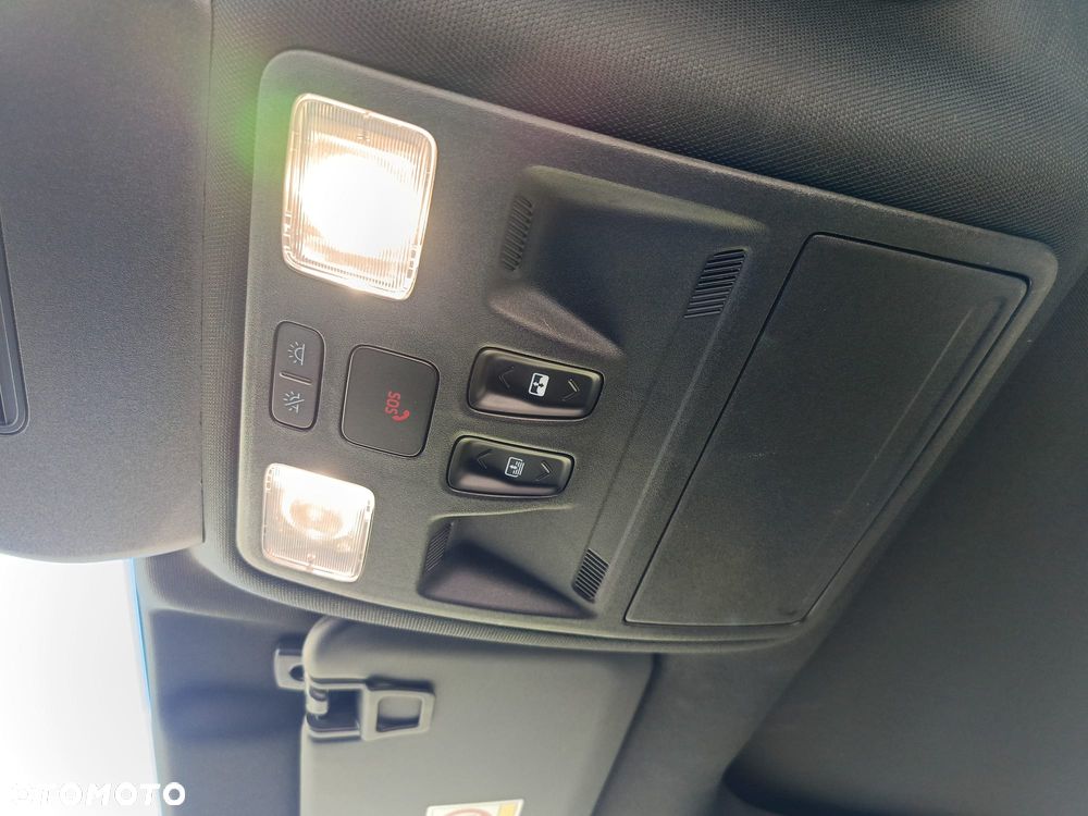 Ford Kuga - 24