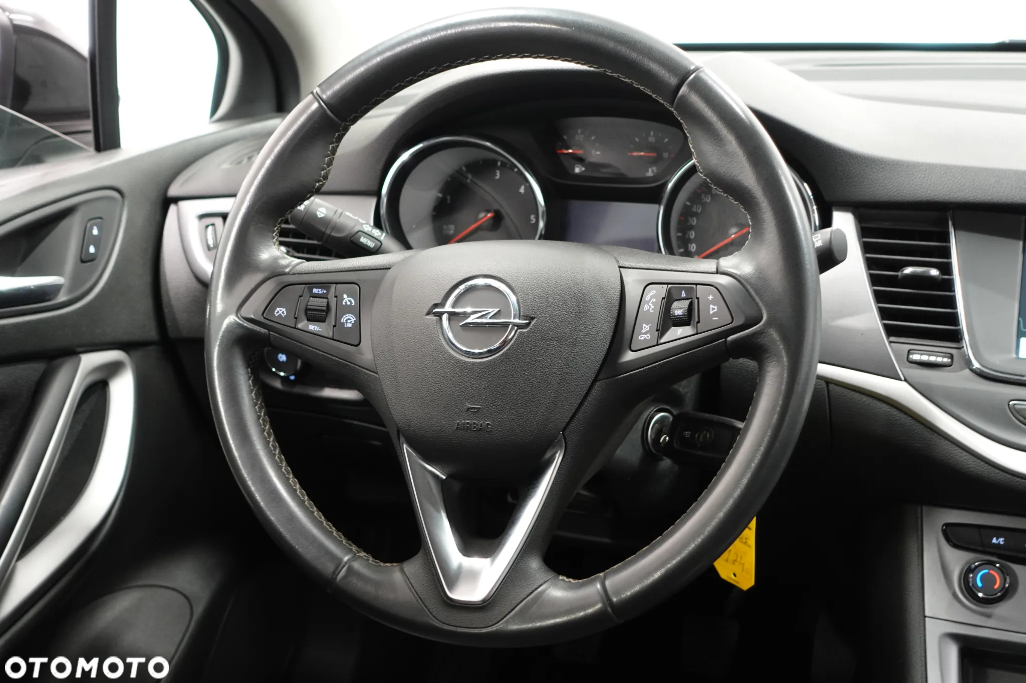 Opel Astra 1.5 D Start/Stop Elegance - 33