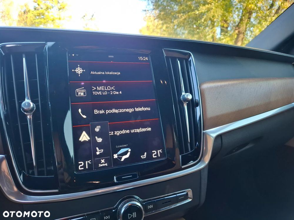Volvo S90 - 25