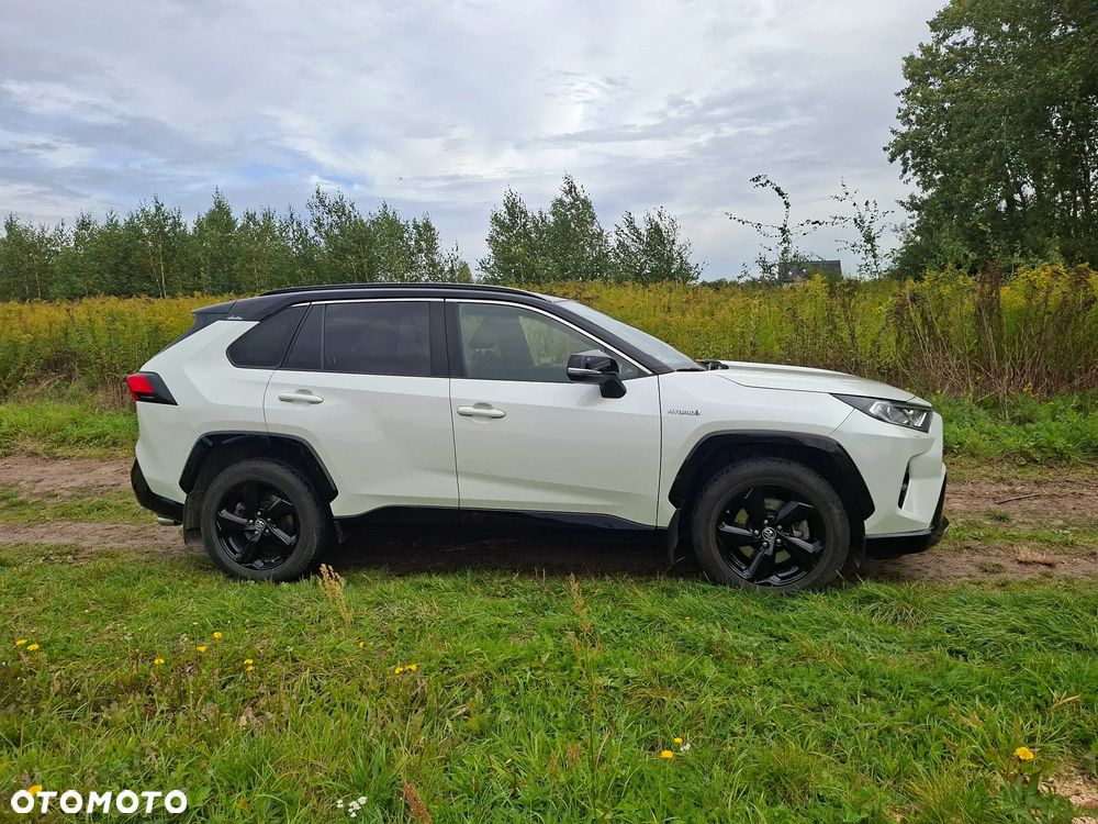Toyota RAV4 - 3
