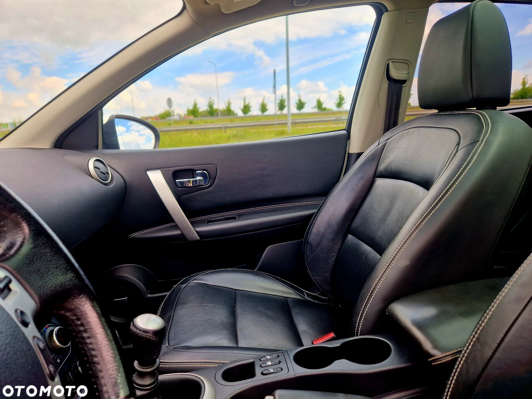 Nissan Qashqai 2.0 tekna - 24