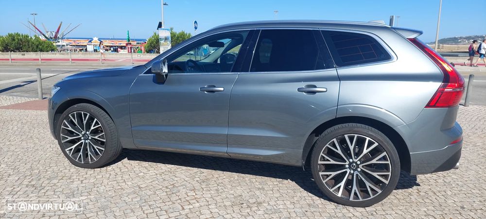 Volvo XC 60 2.0 D4 R-Design AWD Geartronic - 6