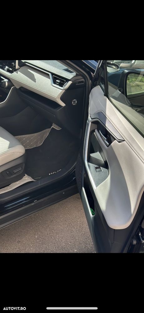 Toyota RAV4 2.5 VVT-iE 4x4 Luxury Premium - 9