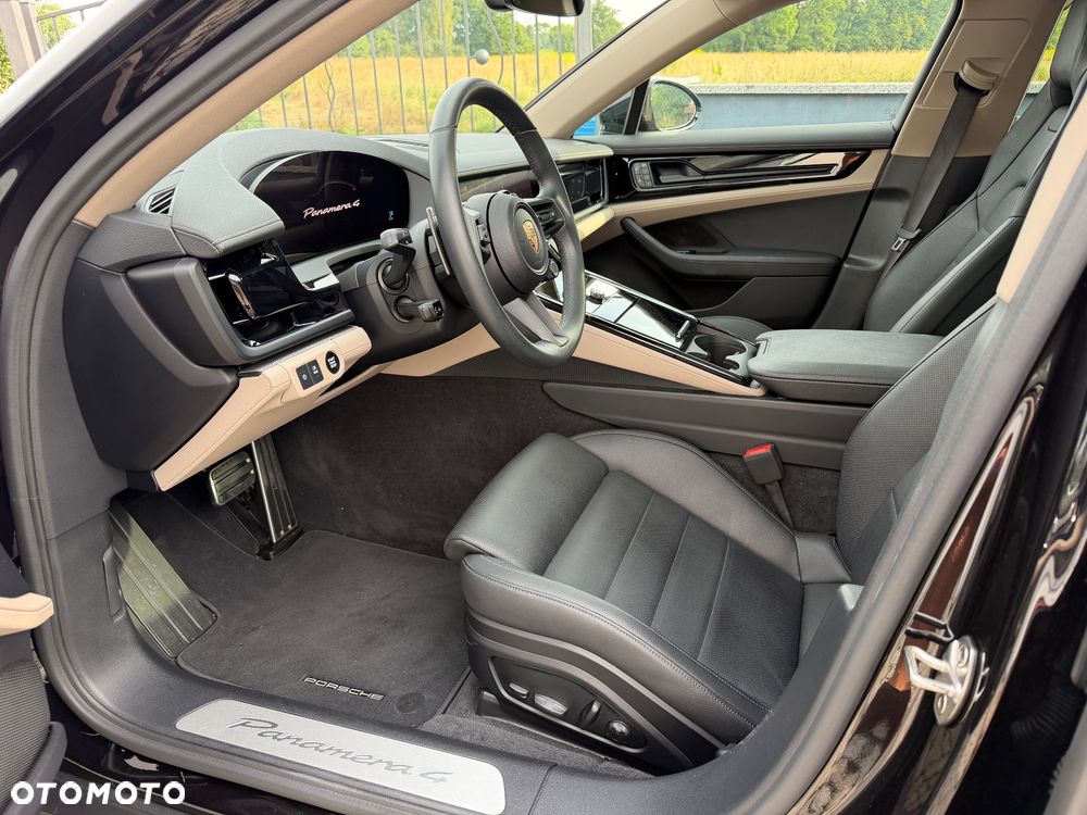 Porsche Panamera 4 - 6
