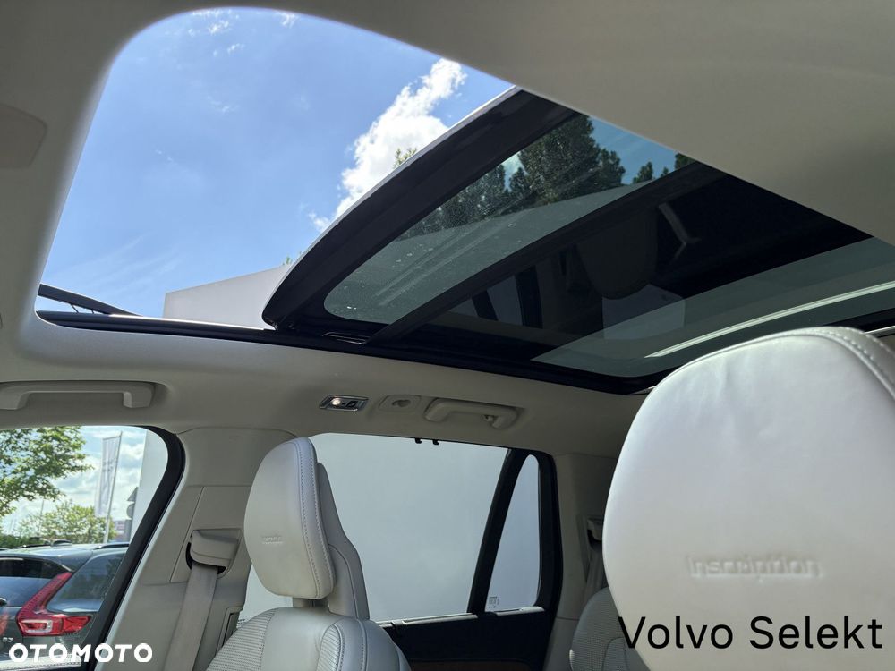 Volvo XC 90 - 9