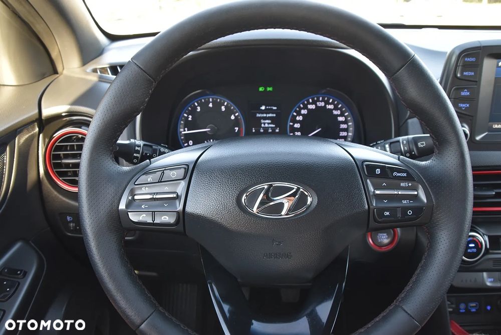 Hyundai Kona - 25