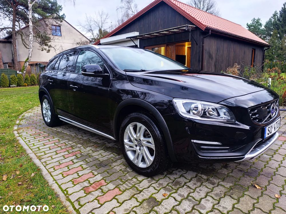Volvo V60 Cross Country - 5