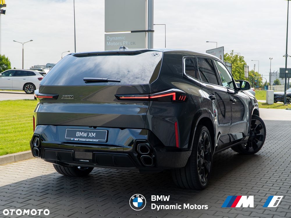 BMW XM - 4