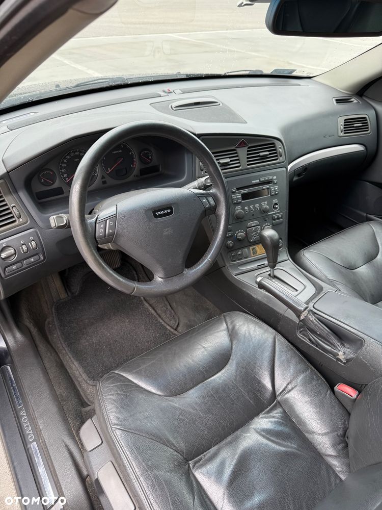 Volvo S60 ver-2-4d5-rubin - 13