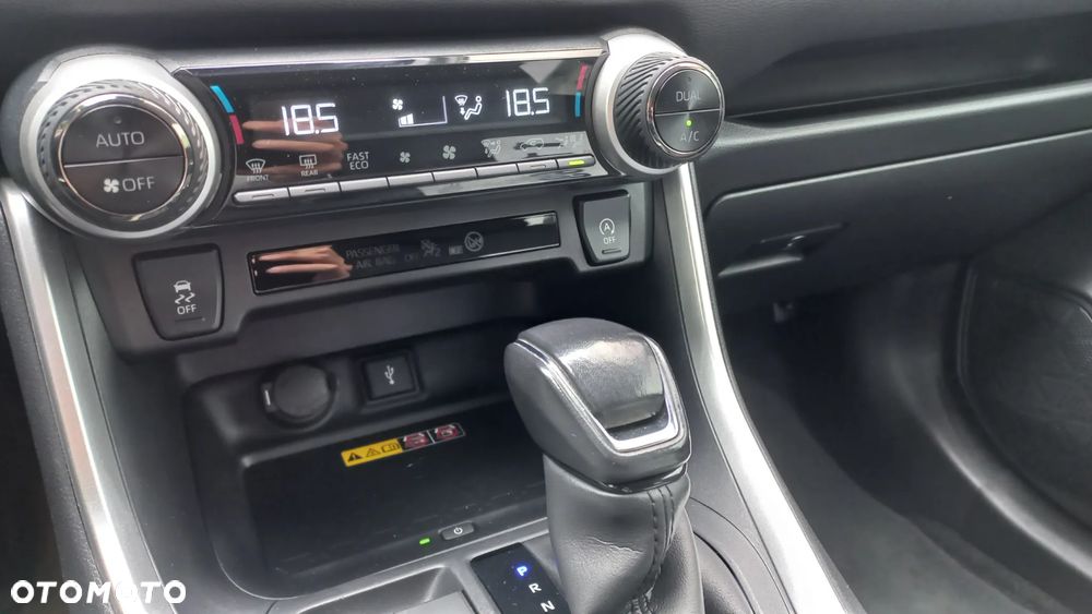 Toyota RAV4 2.0 Comfort 4x2 MS - 31