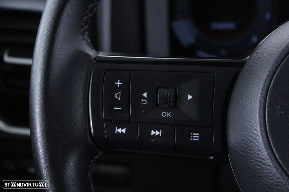 Nissan Qashqai 1.3 DIG-T N-Connecta LED+TT - 22