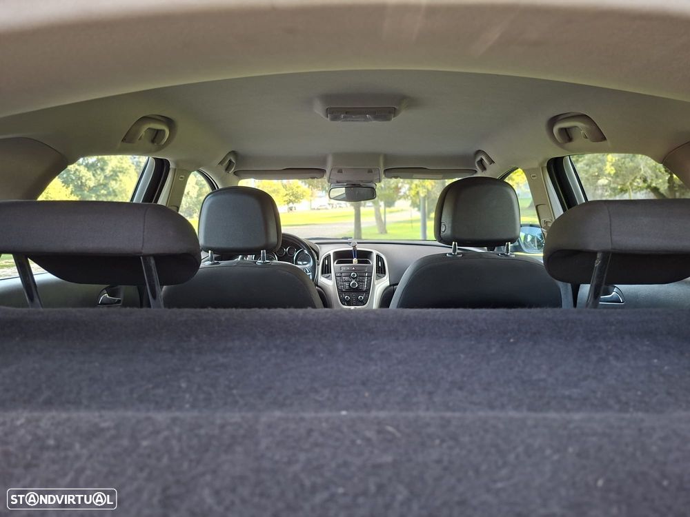 Opel Astra 1.4 Enjoy - 47