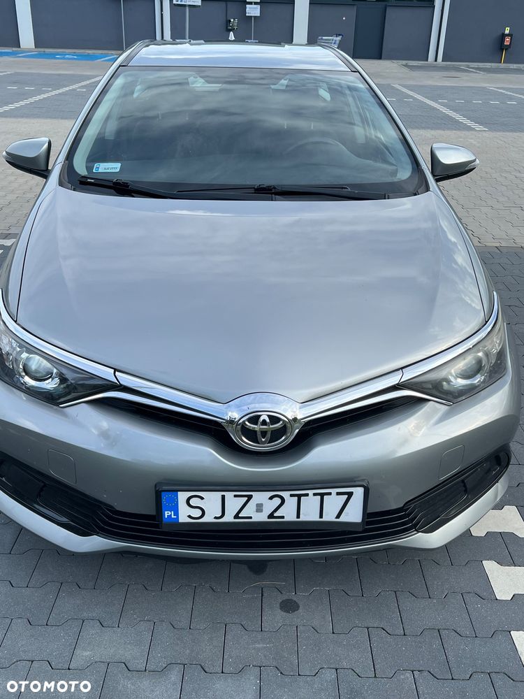 Toyota Auris 1.4 D-4D Active - 5