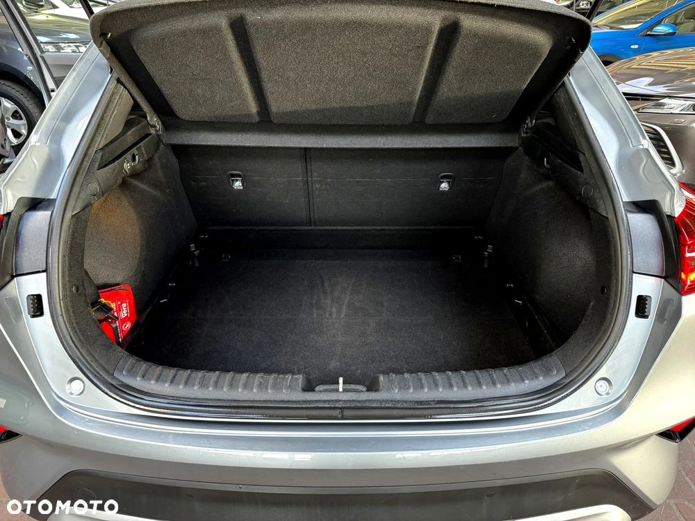 Kia XCeed 1.4 T-GDI M - 13