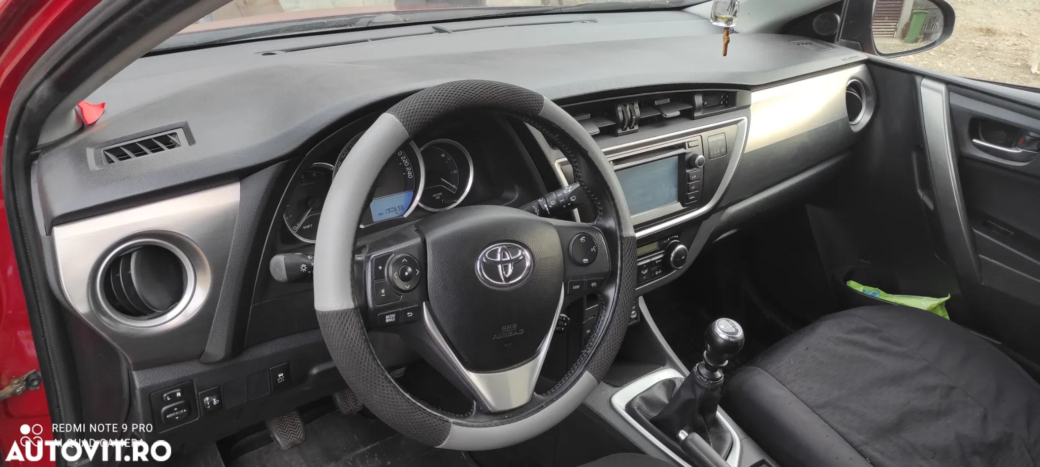 Toyota Auris - 8
