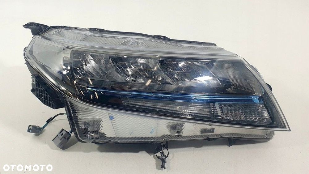 Suzuki Vitara Reflektor Prawy KOITO 100-7R016 - 1