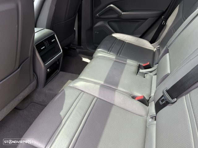 Porsche Cayenne E-Hybrid Tiptronic S - 20