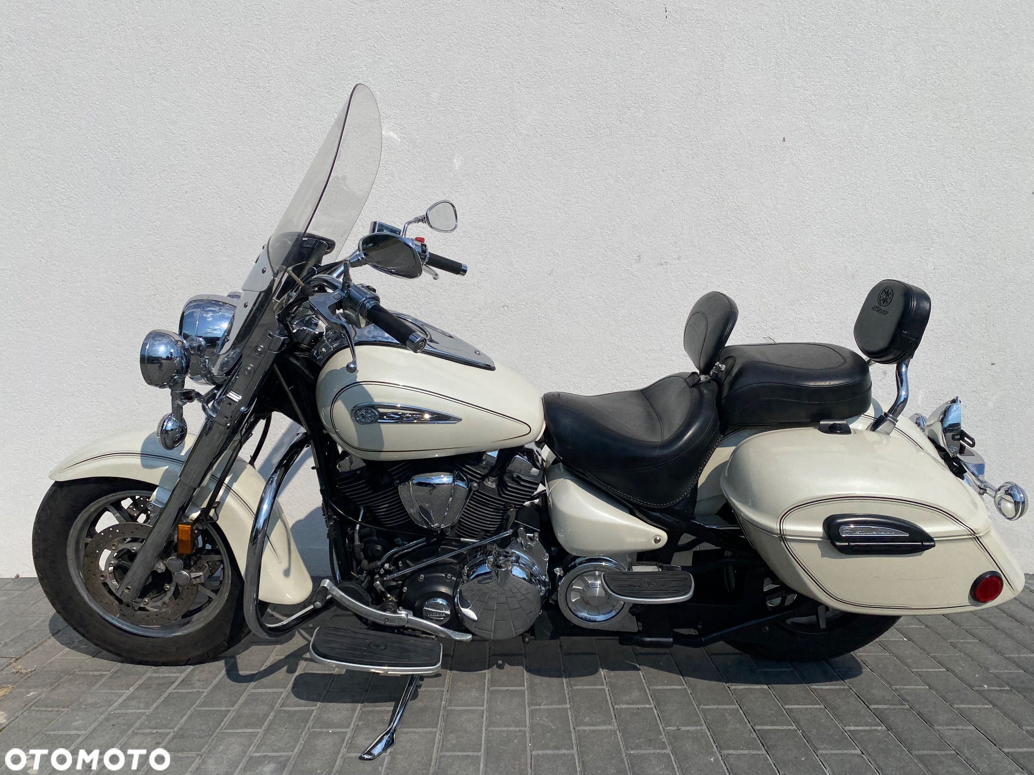 Yamaha Road Star - 8