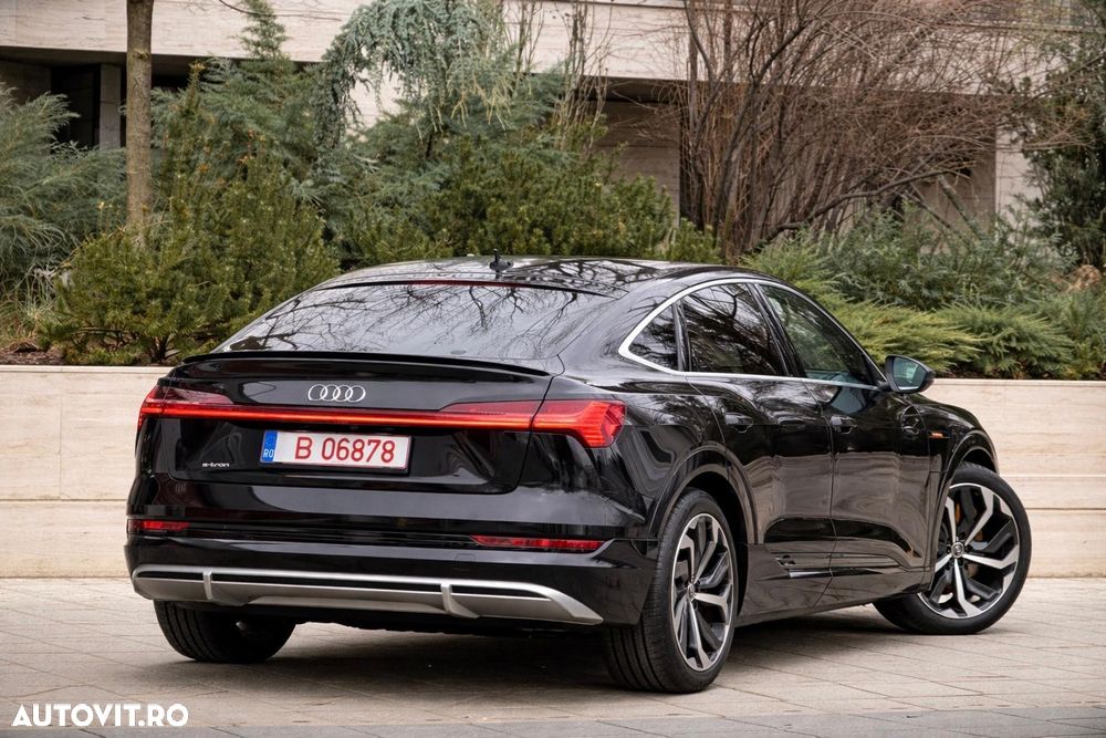 Audi e-tron 50 quattro S line - 6