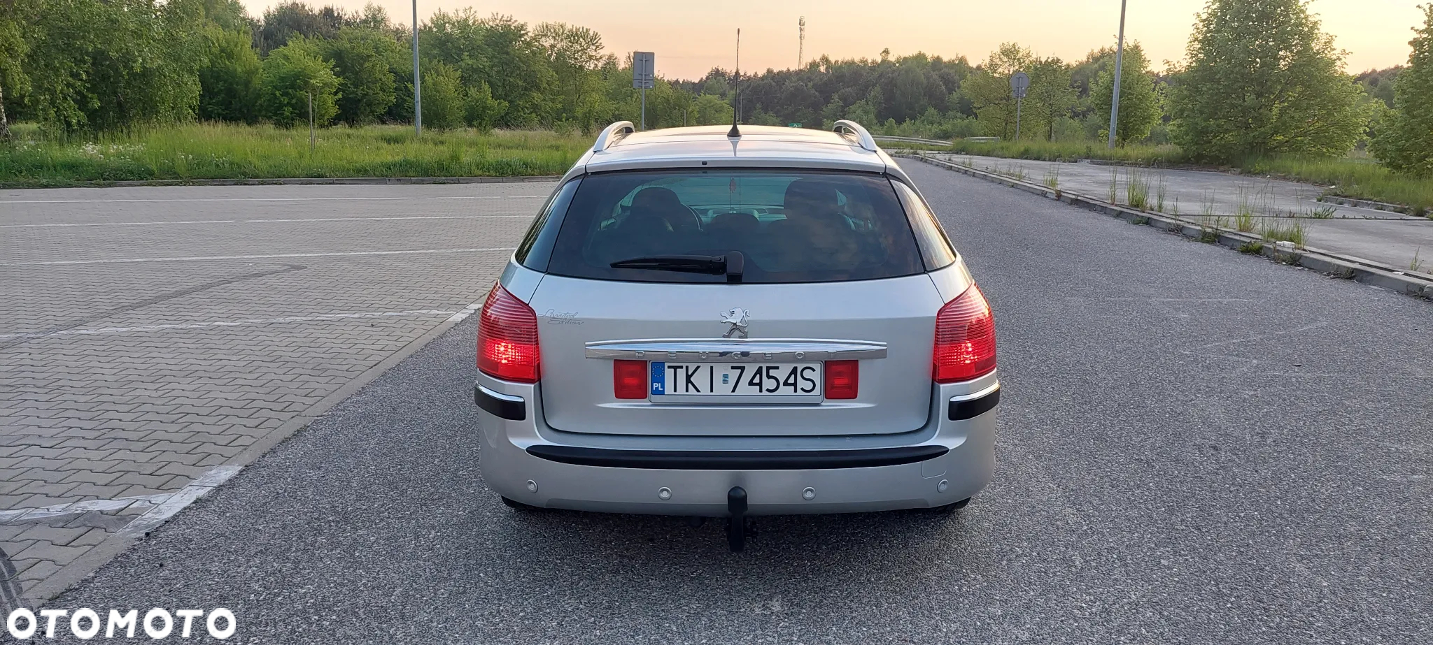 Peugeot 407 SW HDi 135 Platinum - 16