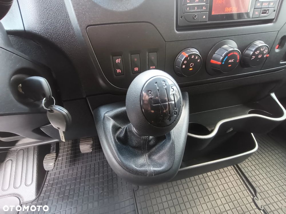 Renault Master - 17