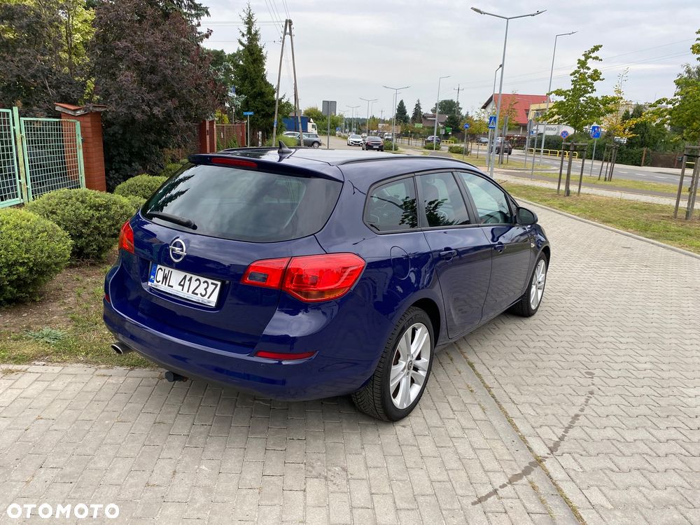 Opel Astra - 14