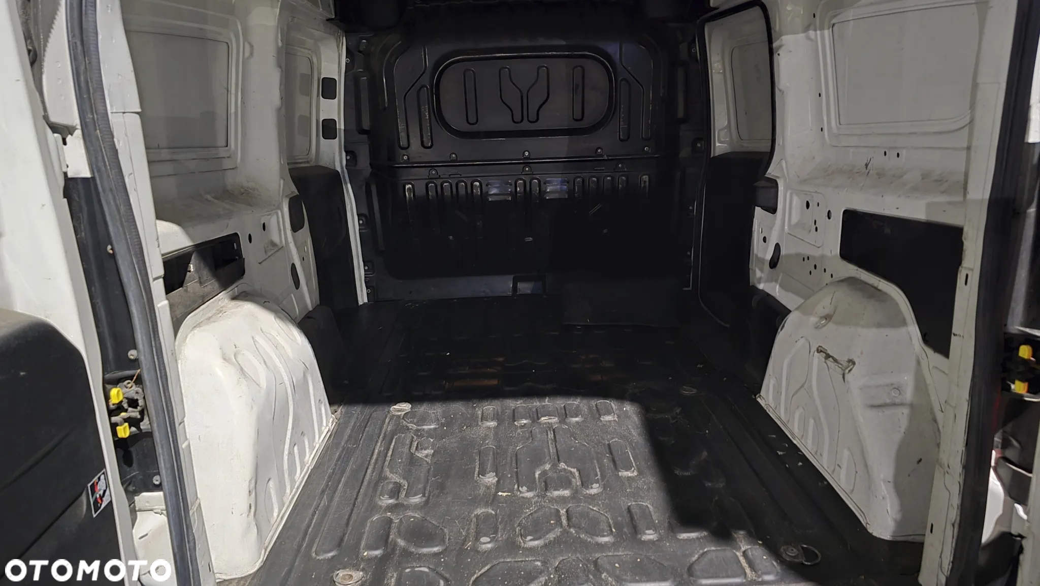 Opel Combo - 11