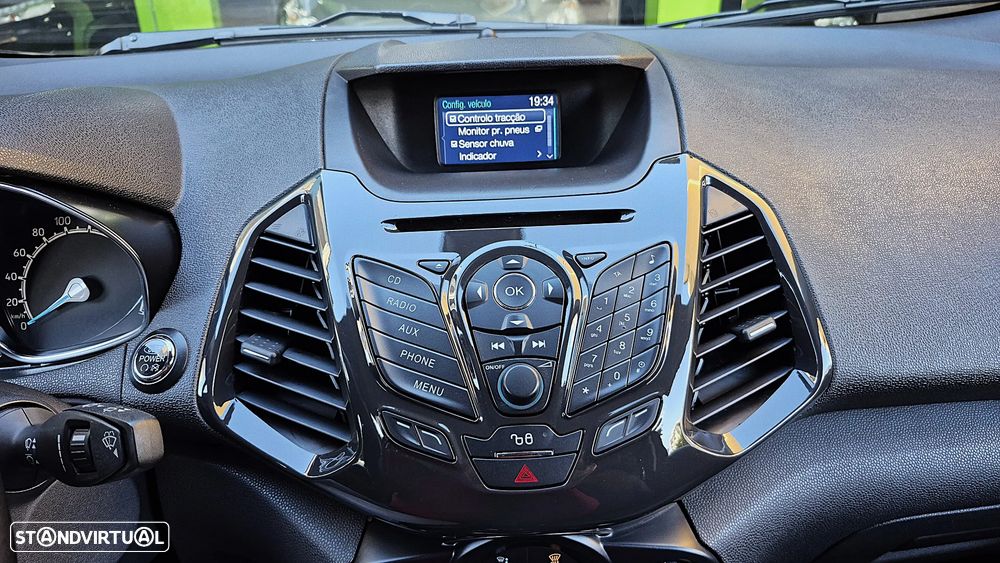 Ford EcoSport 1.0 EcoBoost Titanium - 9