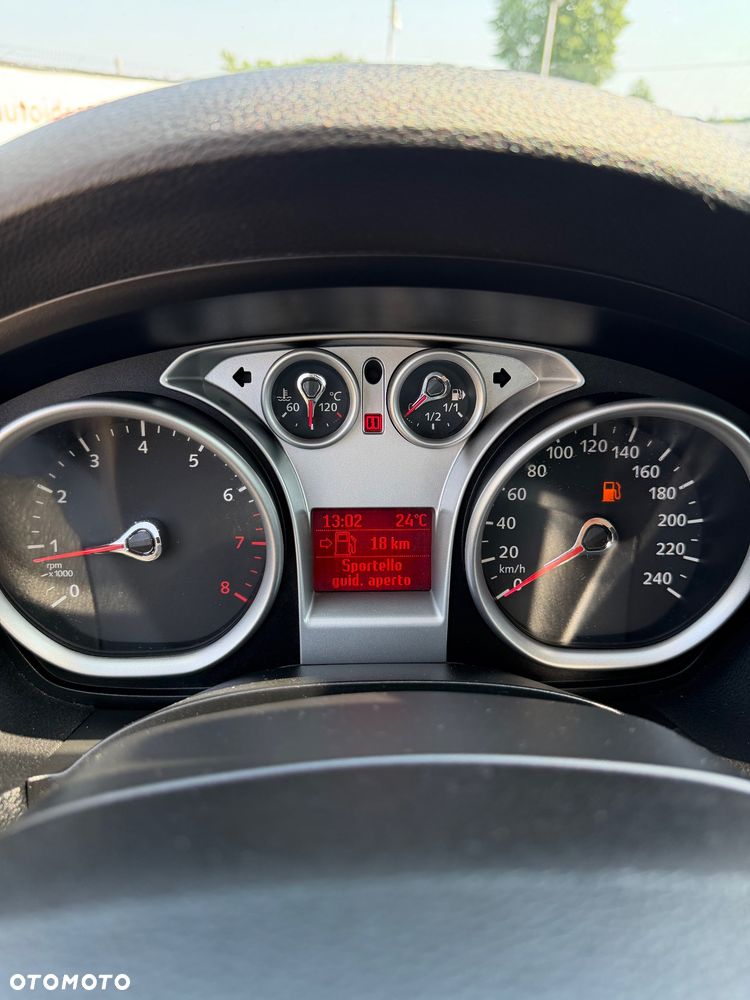 Ford C-MAX - 13