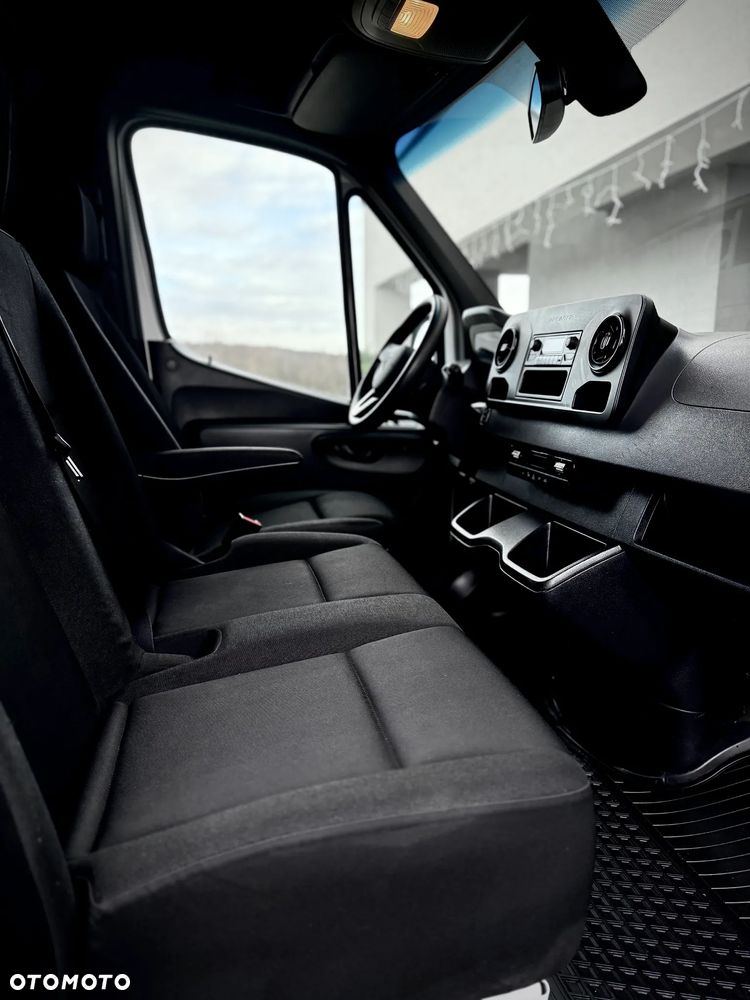 Mercedes-Benz eSPRINTER - 14