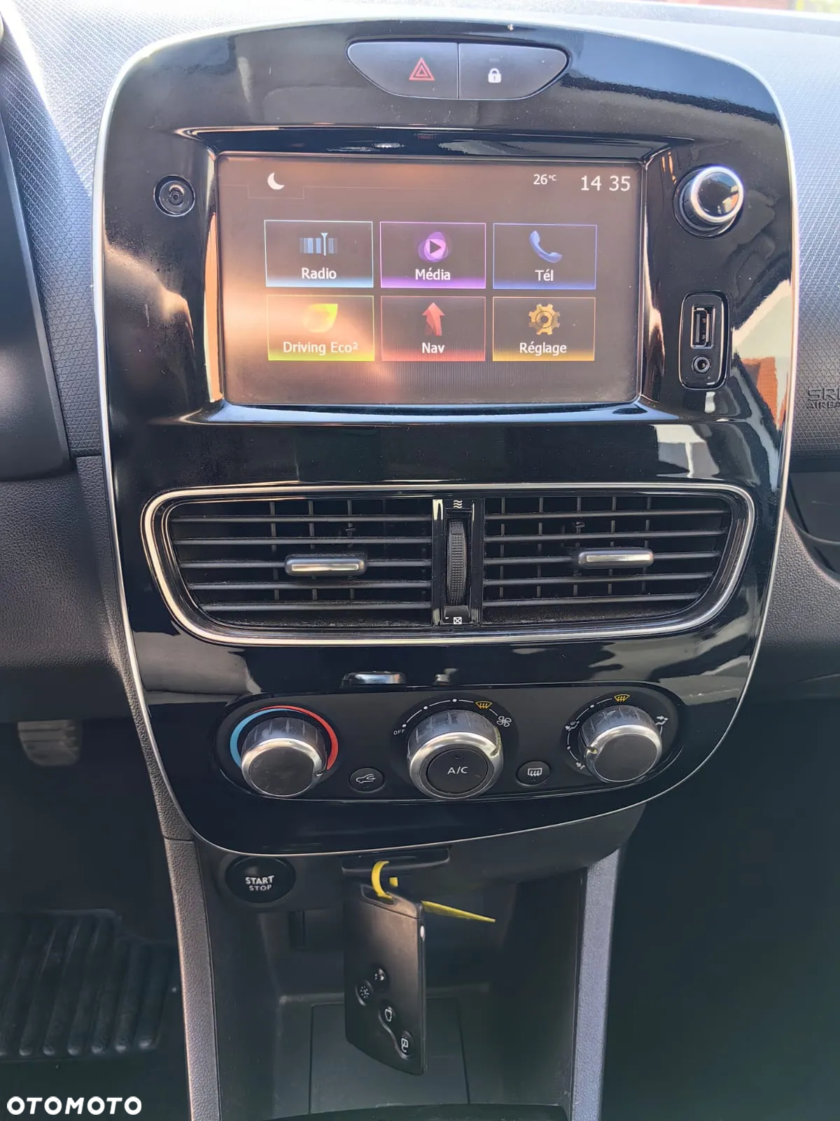 Renault Clio dCi 90 Dynamique - 19