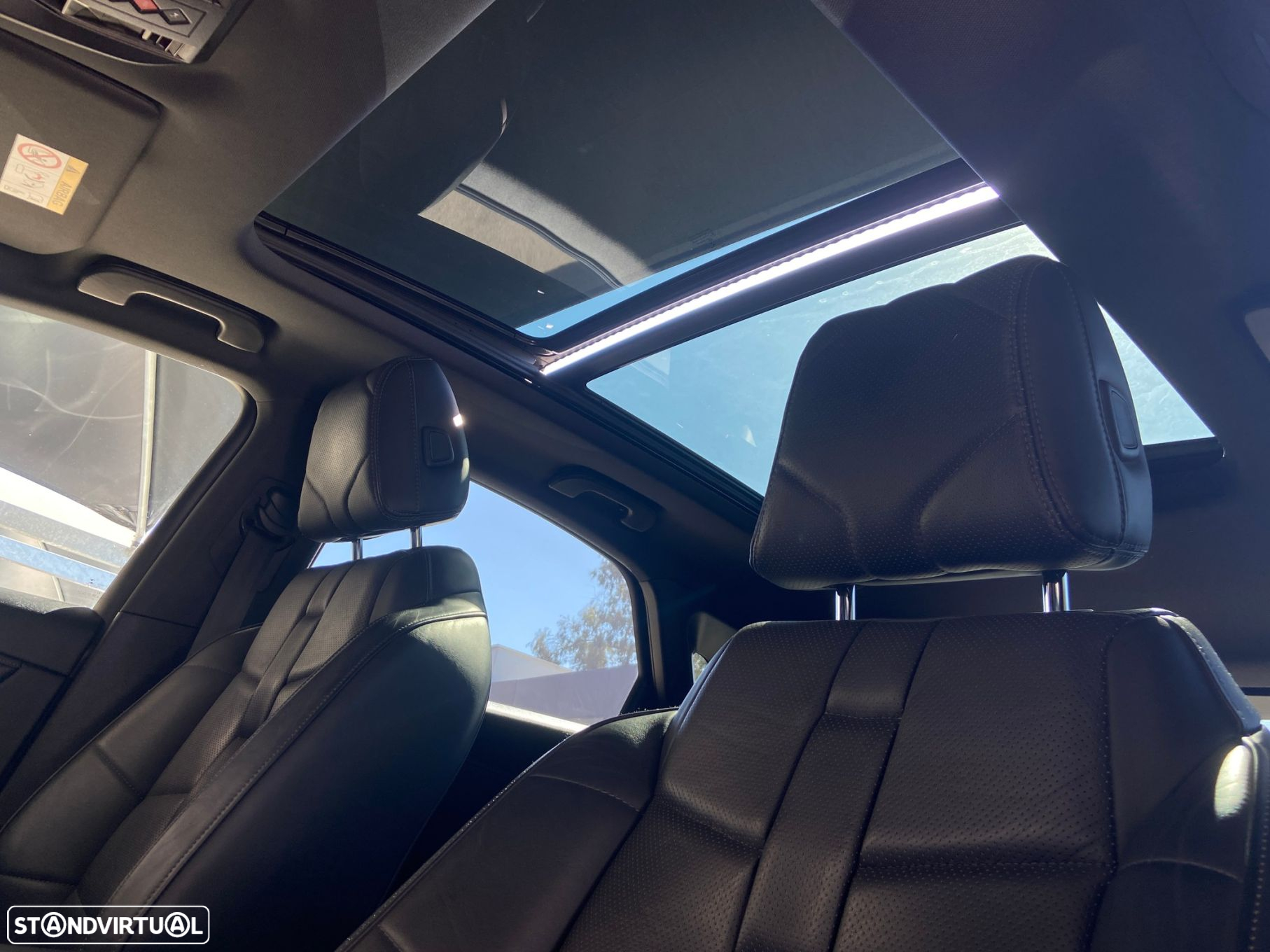 DS DS7 Crossback - 38