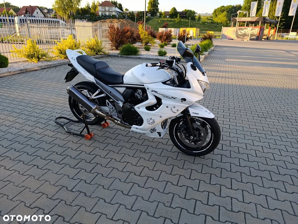 Suzuki Bandit - 15