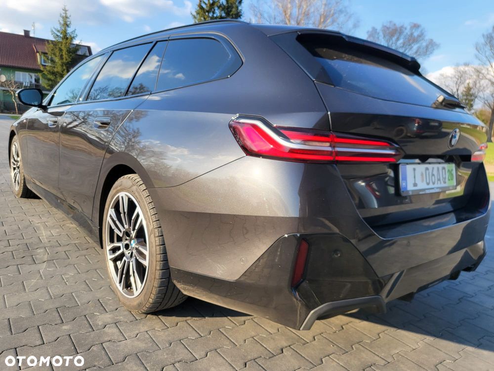 BMW Seria 5 520d xDrive - 2