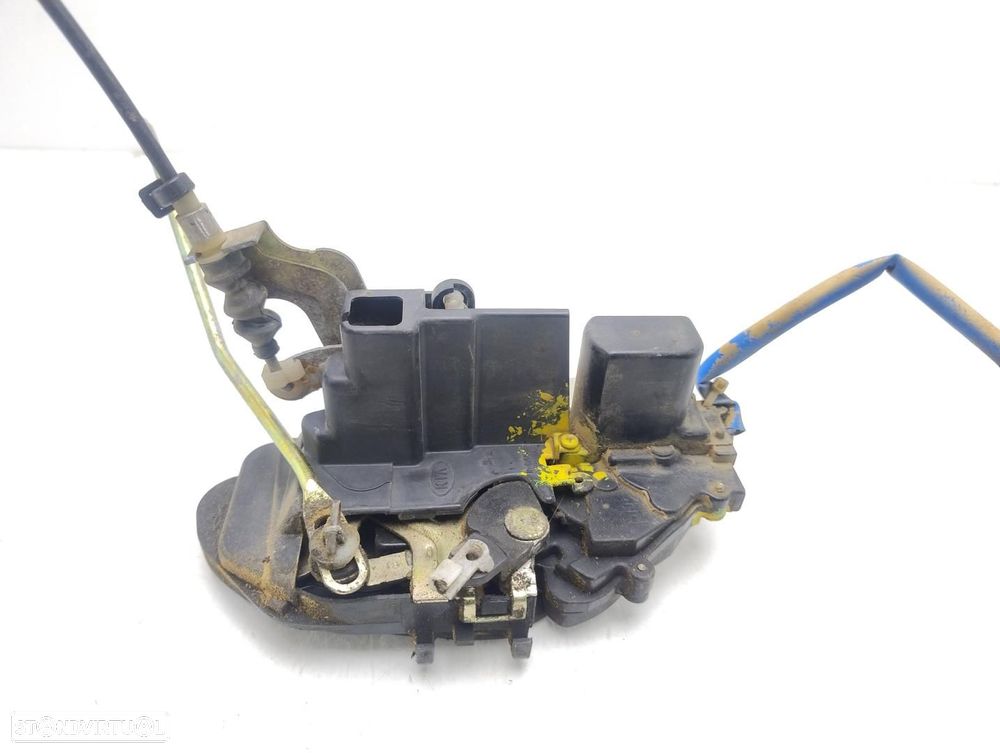 FECHADURA PORTA FRENTE DIREITA KIA CARNIVAL - 1