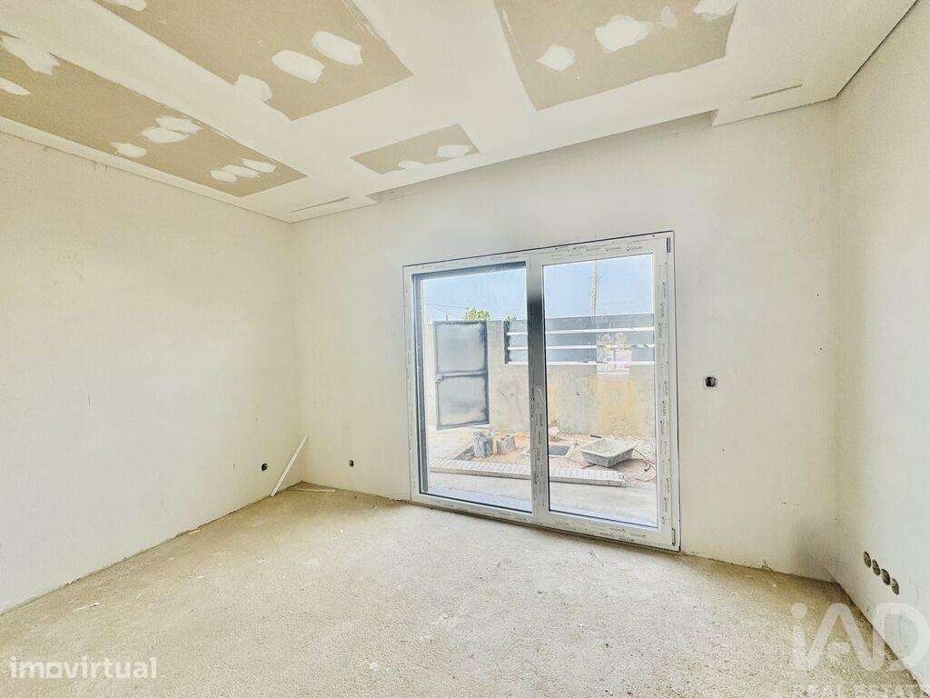 Casa / Villa em Fernão Ferro de 110,00 m2 - Grande imagem: 2/5