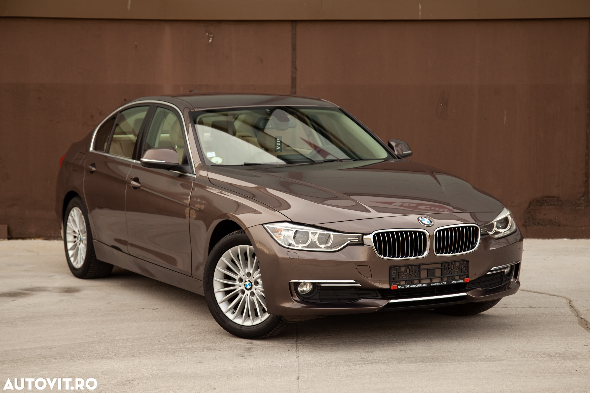 BMW Seria 3 320d Aut. Luxury Line - 9