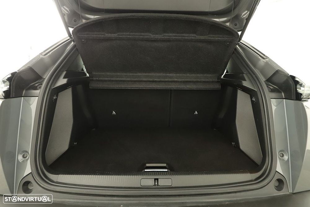 Peugeot 2008 1.2 PureTech Allure - 25