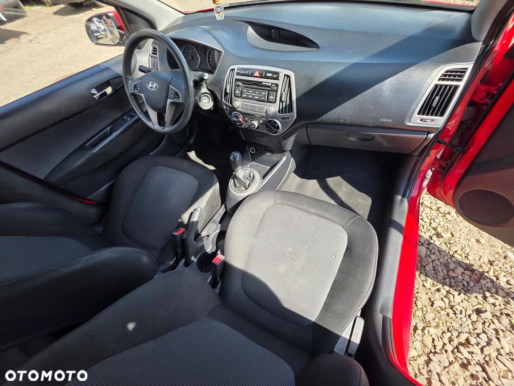 Hyundai i20 1.1 CRDi Comfort - 15