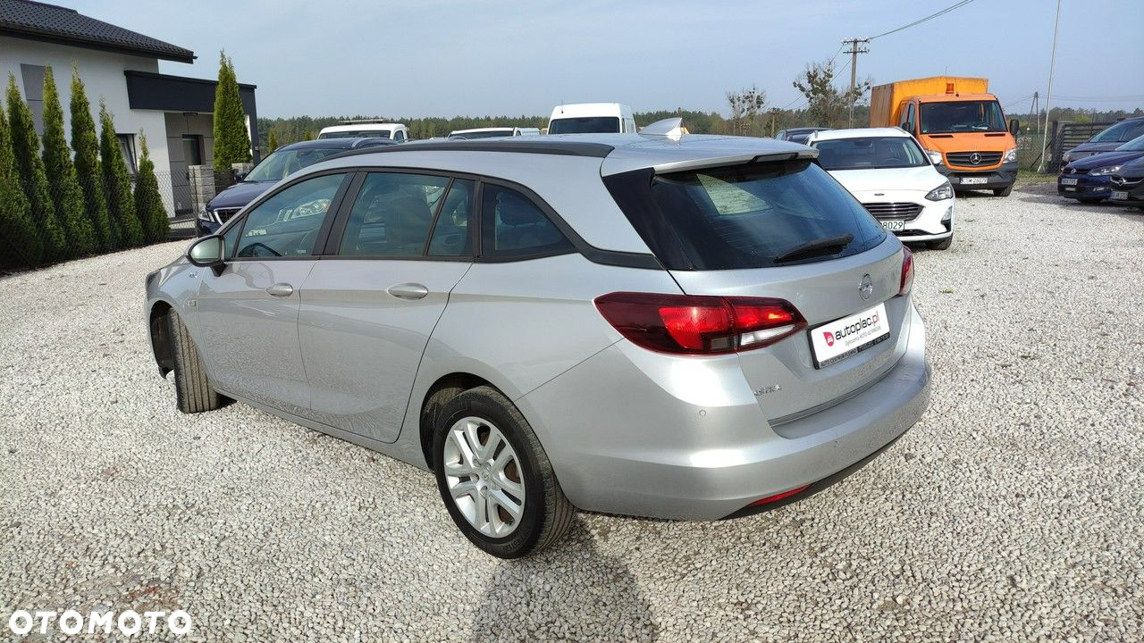 Opel Astra - 39