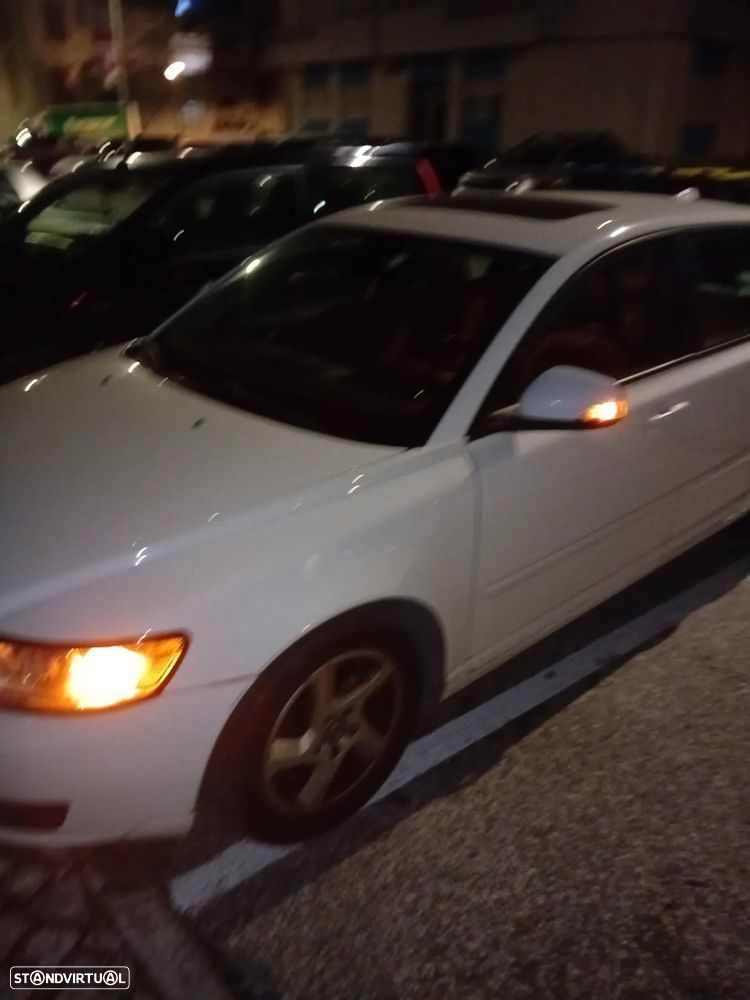 Volvo V50 DPF D2 Momentum - 24