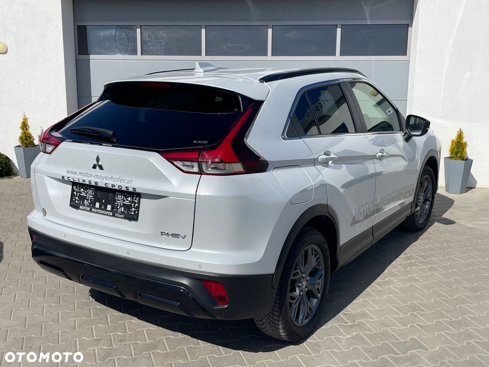 Mitsubishi Eclipse Cross 4WD Top - 4