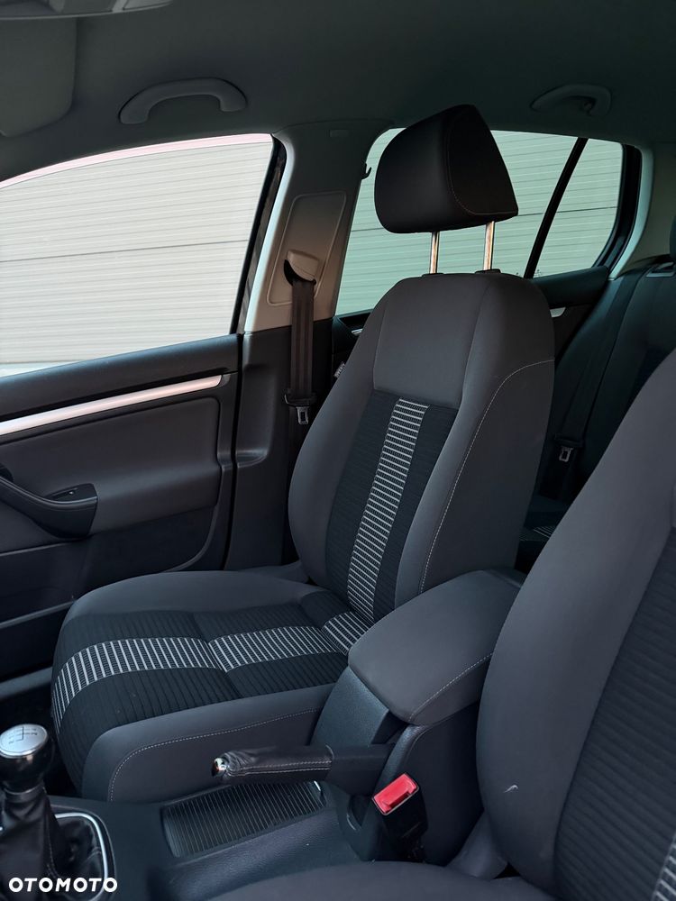 Volkswagen Golf 1.4 Tour - 28