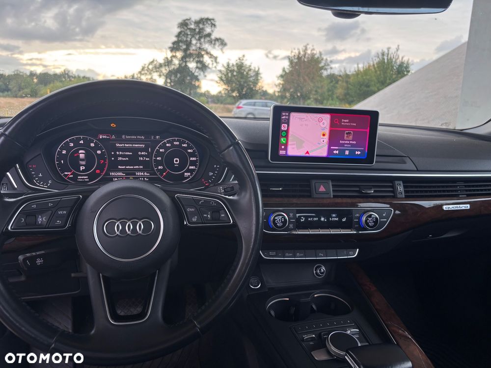 Audi A4 Limousine - 11