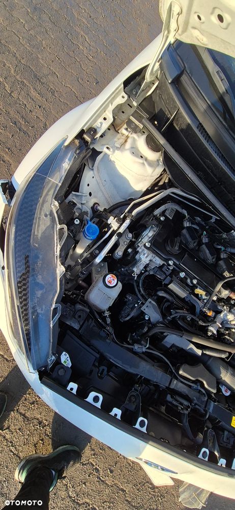 Toyota Yaris Hybrid 1.5 Executive - 27