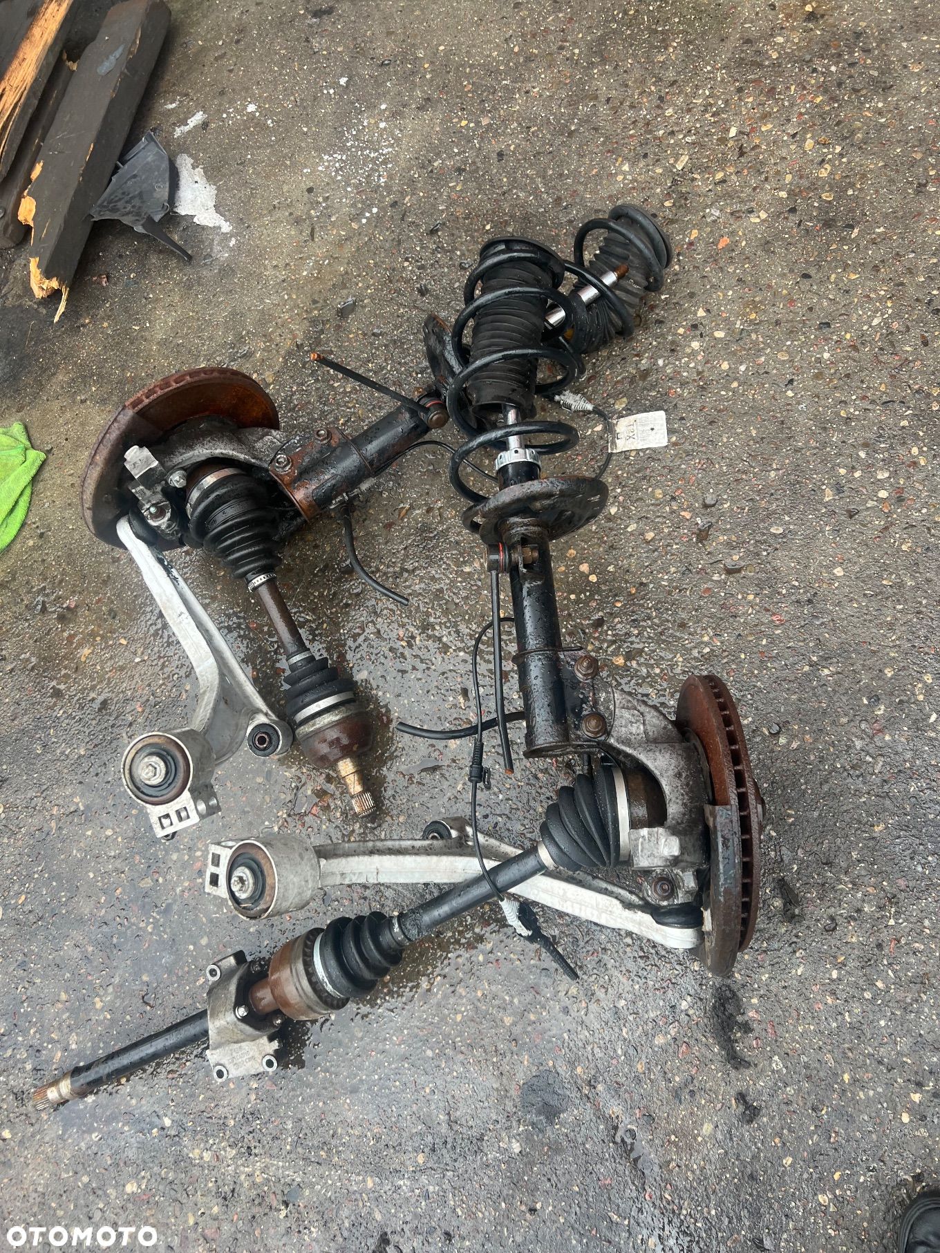 Opel Vectra c lift zwrotnica kopyto mcperson amortyzator wachacz - 1