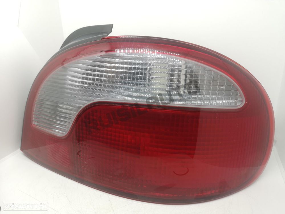 Farolim Trás Painel Direito 108.400_250 Hyundai Accent I [1993_ - 2