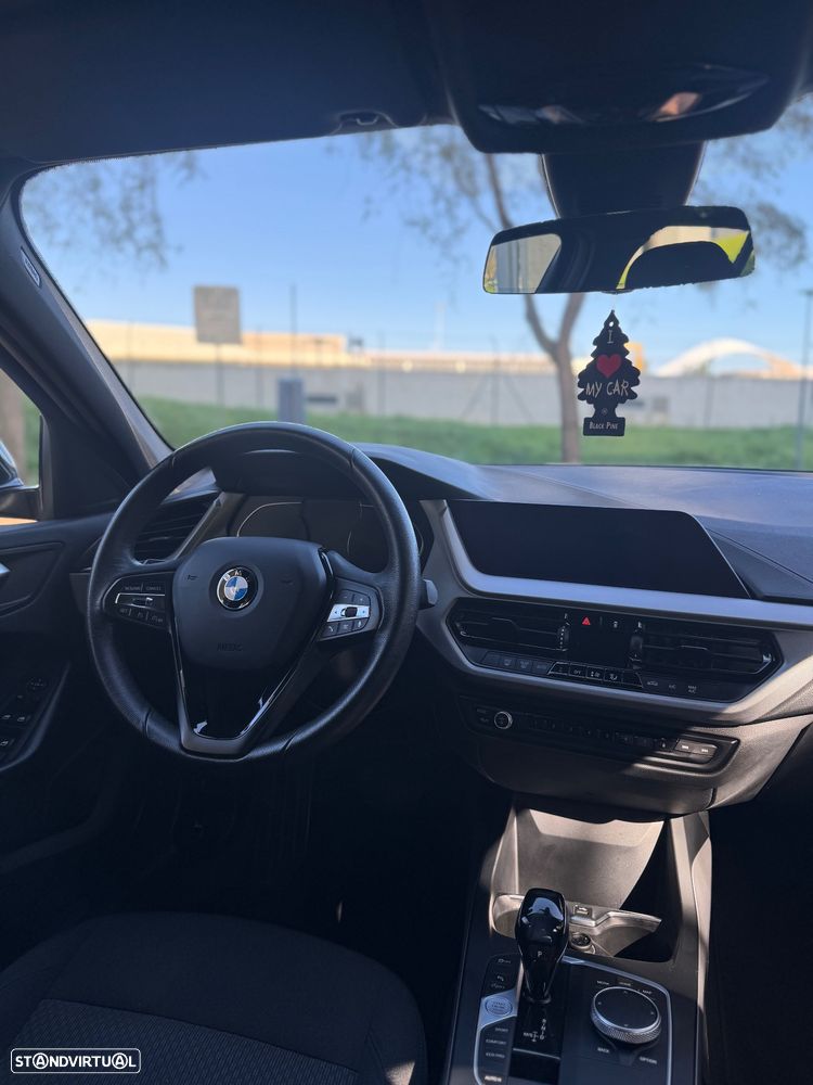 BMW 116 d Aut. Sport Line - 29