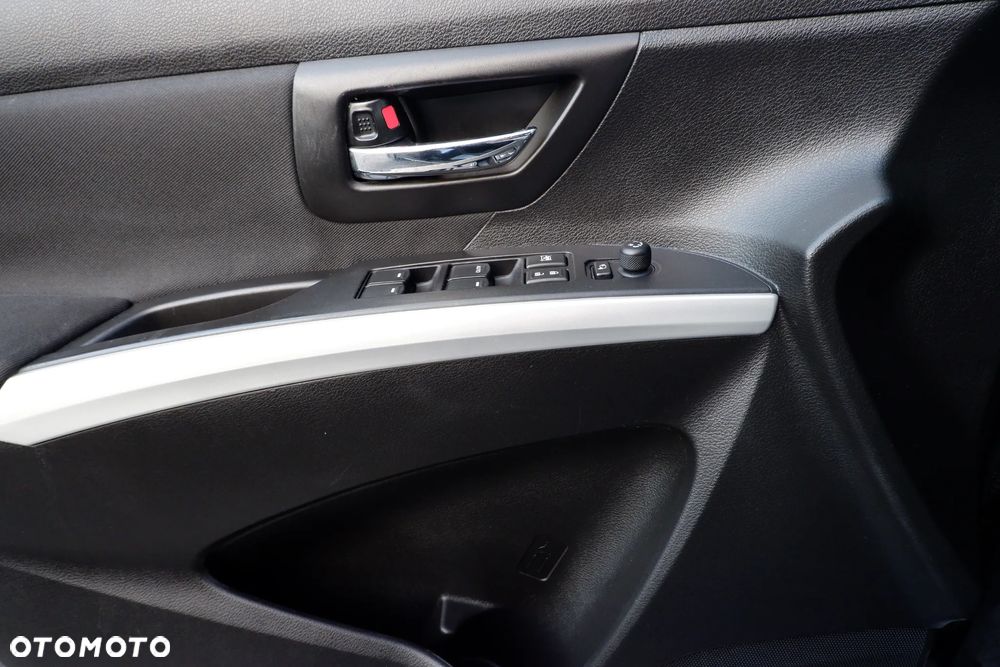 Suzuki SX4 S-Cross 1.6 DDiS 4x2 Comfort - 21