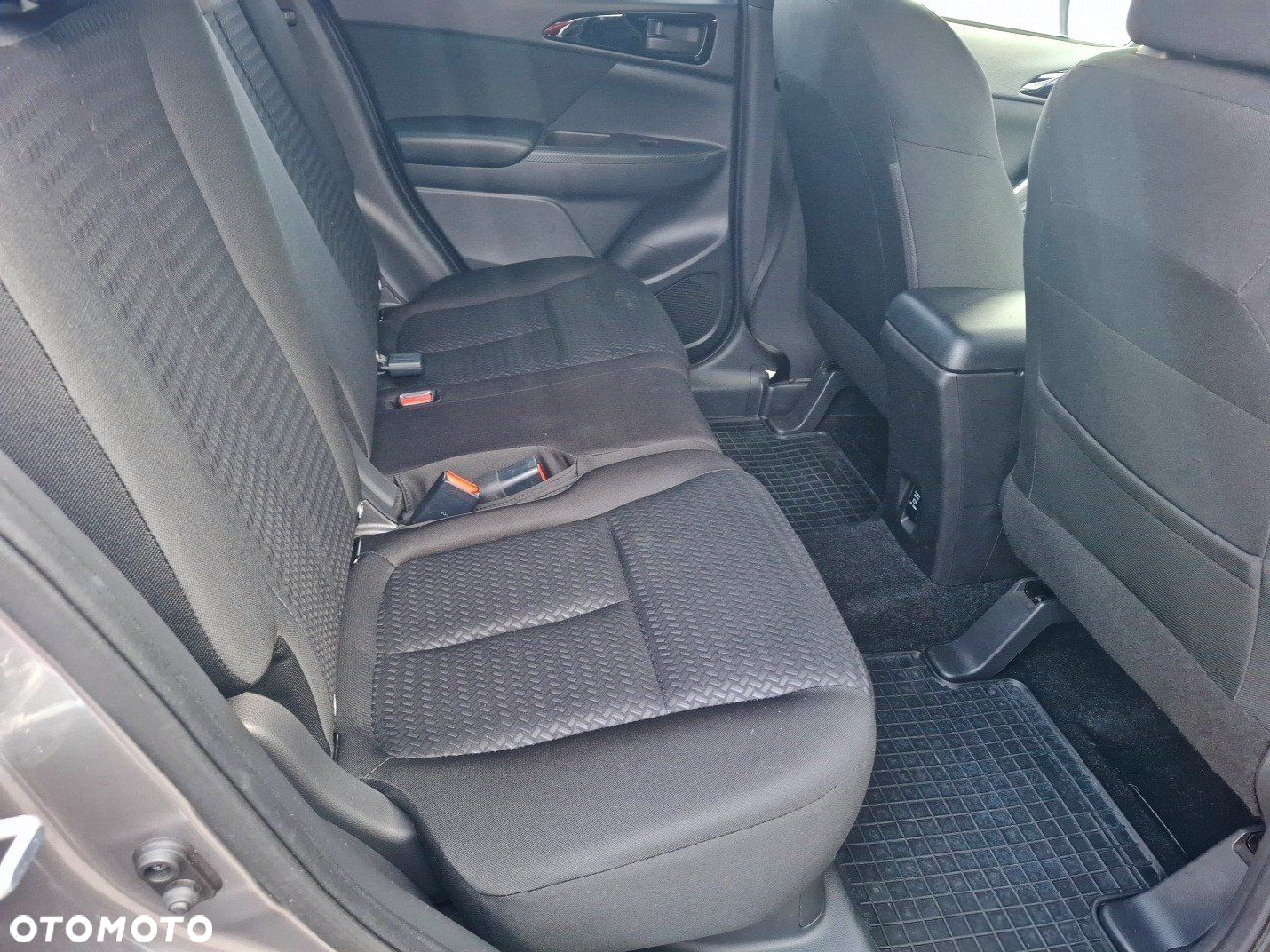 Mitsubishi Eclipse Cross - 19
